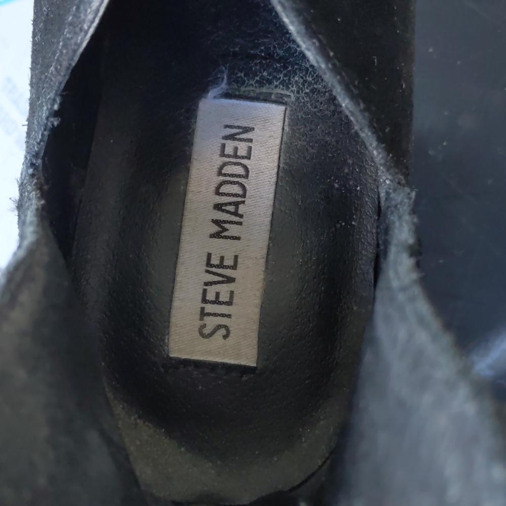 Steve Madden suede boots - Picture 3 of 7
